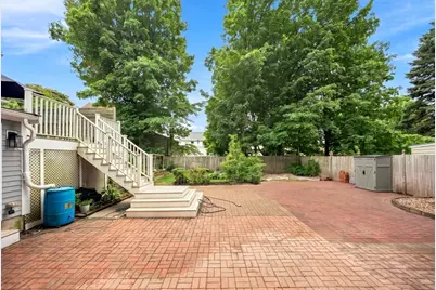 8 Charles St, Stoneham, MA 02180 - Photo 26