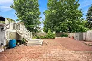 8 Charles St, Stoneham, MA 02180 - Photo 26