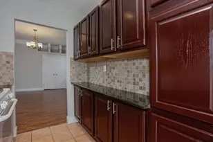 304 Davis St, New Bedford, MA 02746 - Photo 2