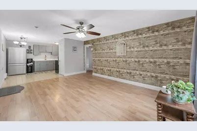 7 Glen Ave #7, Chelmsford, MA 01824 - Photo 6