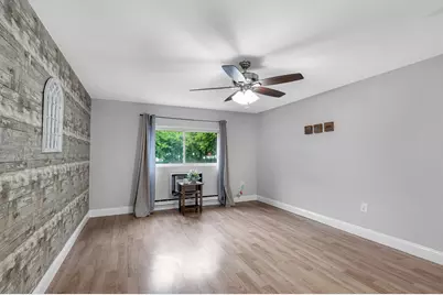 7 Glen Ave #7, Chelmsford, MA 01824 - Photo 4