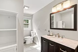 26 Middle St, Attleboro, MA 02703 - Photo 10
