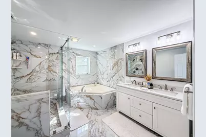 52 Phelps St, Marlborough, MA 01752 - Photo 18