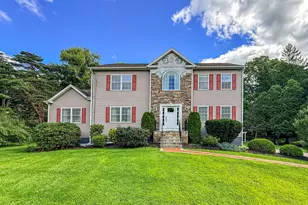 52 Phelps St, Marlborough, MA 01752 - Photo 2