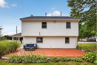 4 Jeffrey Rd, Billerica, MA 01821 - Photo 6