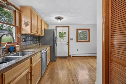 4 Jeffrey Rd, Billerica, MA 01821 - Photo 18