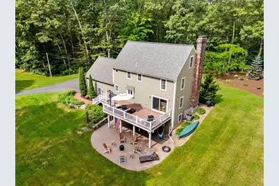 470 Lost Lake Dr, Groton, MA 01450 - Photo 2