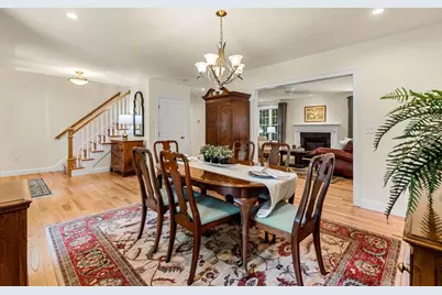 14 Village Rd, Pepperell, MA 01463 - Photo 12
