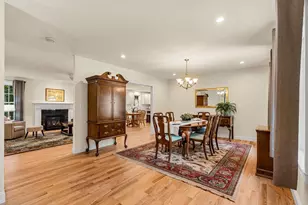 14 Village Rd, Pepperell, MA 01463 - Photo 10