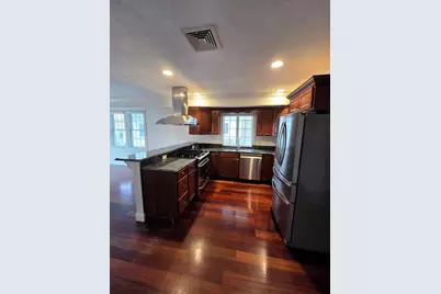 242 Bunker Hill St #1, Boston, MA 02129 - Photo 4