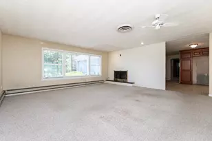 4 Craig Rd, Framingham, MA 01701 - Photo 6