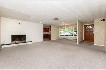 4 Craig Rd, Framingham, MA 01701 - Photo 4