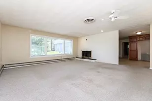 4 Craig Rd, Framingham, MA 01701 - Photo 6