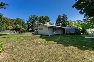 4 Craig Rd, Framingham, MA 01701 - Photo 32