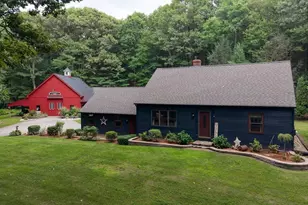 4 Oscars Rd, Spencer, MA 01562 - Photo 2