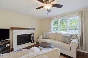 14 Carol Dr, Franklin, MA 02038 - Photo 12