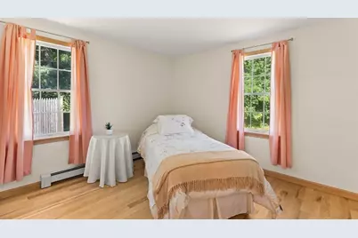 137 Wianno Circle, Barnstable, MA 02655 - Photo 16