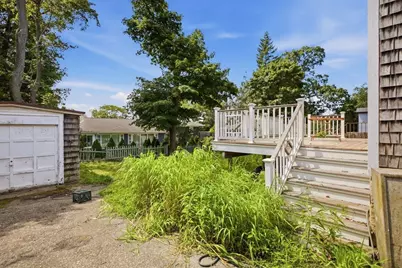 283 Montgomery St, Fall River, MA 02720 - Photo 32