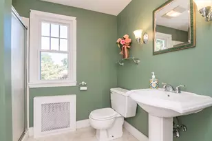 32 Elmwood Ave, Longmeadow, MA 01106 - Photo 32