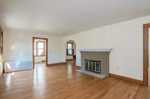 32 Elmwood Ave, Longmeadow, MA 01106 - Photo 20