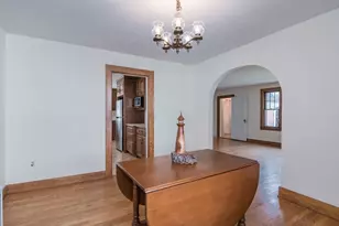 32 Elmwood Ave, Longmeadow, MA 01106 - Photo 18