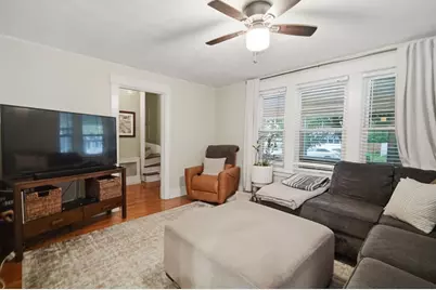 43 Corona St, Springfield, MA 01104 - Photo 10