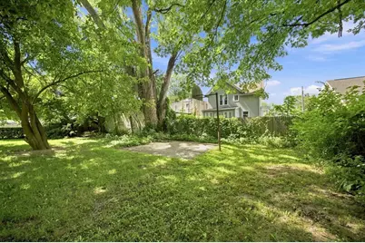 40 Day Street, West Springfield, MA 01089 - Photo 2