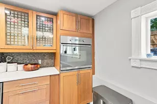 16 Wenham St, Danvers, MA 01923 - Photo 14
