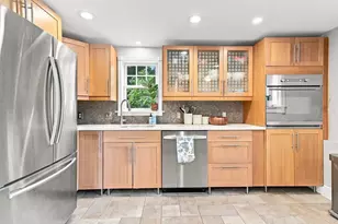 16 Wenham St, Danvers, MA 01923 - Photo 12