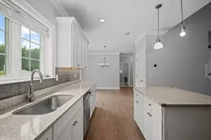 95 Lowell Rd, Pepperell, MA 01463 - Photo 8