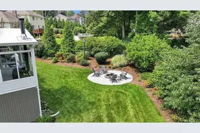 54 Blueberry Rdg, Westfield, MA 01085 - Photo 6