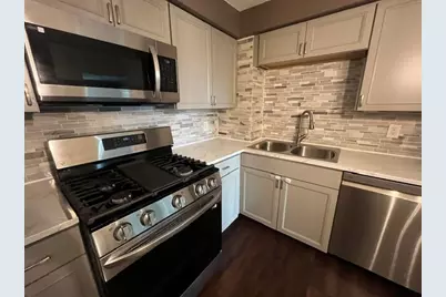 464 Bank St #5, Fall River, MA 02720 - Photo 4
