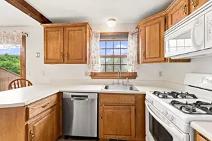 E46 Scotty Hollow Dr, Chelmsford, MA 01863 - Photo 12