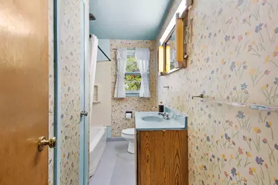 20 S Sycamore Knls, South Hadley, MA 01075 - Photo 18