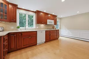 1804 Washington St, Holliston, MA 01746 - Photo 12