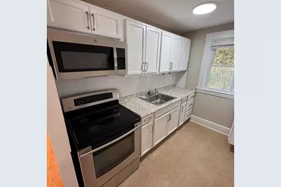 133 Baker St #3, Gardner, MA 01440 - Photo 4