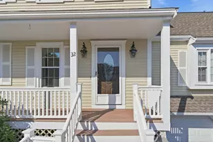 32 Hammersmith Dr, Saugus, MA 01906 - Photo 4