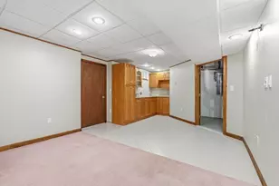 32 Hammersmith Dr, Saugus, MA 01906 - Photo 40
