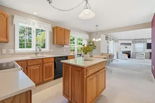 32 Hammersmith Dr, Saugus, MA 01906 - Photo 20