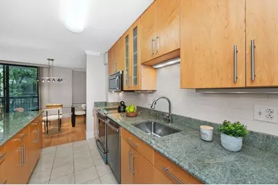 50 Longwood Ave #517, Brookline, MA 02446 - Photo 6