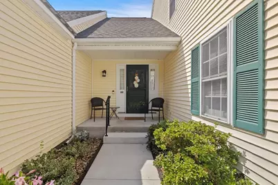 28 Coldspring Dr #C, Sutton, MA 01590 - Photo 4