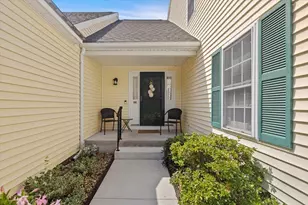 28 Cold Spring Dr, Sutton, MA 01590 - Photo 4