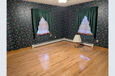 7 Allen St, West Brookfield, MA 01585 - Photo 14