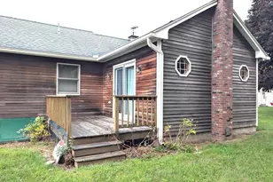 7 Allen St, West Brookfield, MA 01585 - Photo 4