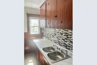 16 Emerald Ave #1, Webster, MA 01570 - Photo 4