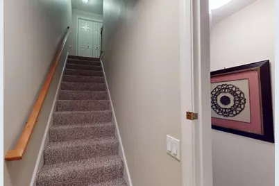 660 Thacher #14-02, Attleboro, MA 02703 - Photo 24