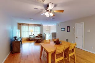 660 Thacher, Attleboro, MA 02703 - Photo 6
