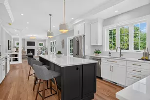 4 Wildwood St, Burlington, MA 01803 - Photo 16