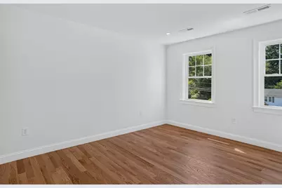 4 Wildwood St, Burlington, MA 01803 - Photo 30