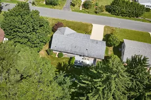 4 McKinley Ave, Easthampton, MA 01027 - Photo 28